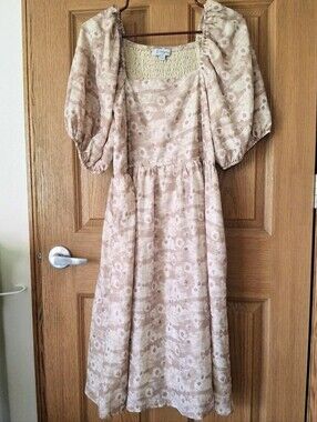 Polagram Cottagecore Puff Sleeve Floral Midi Dress